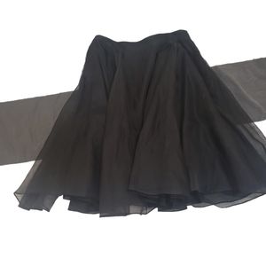 Odille by Anthropologie size 6 silk layered skirt